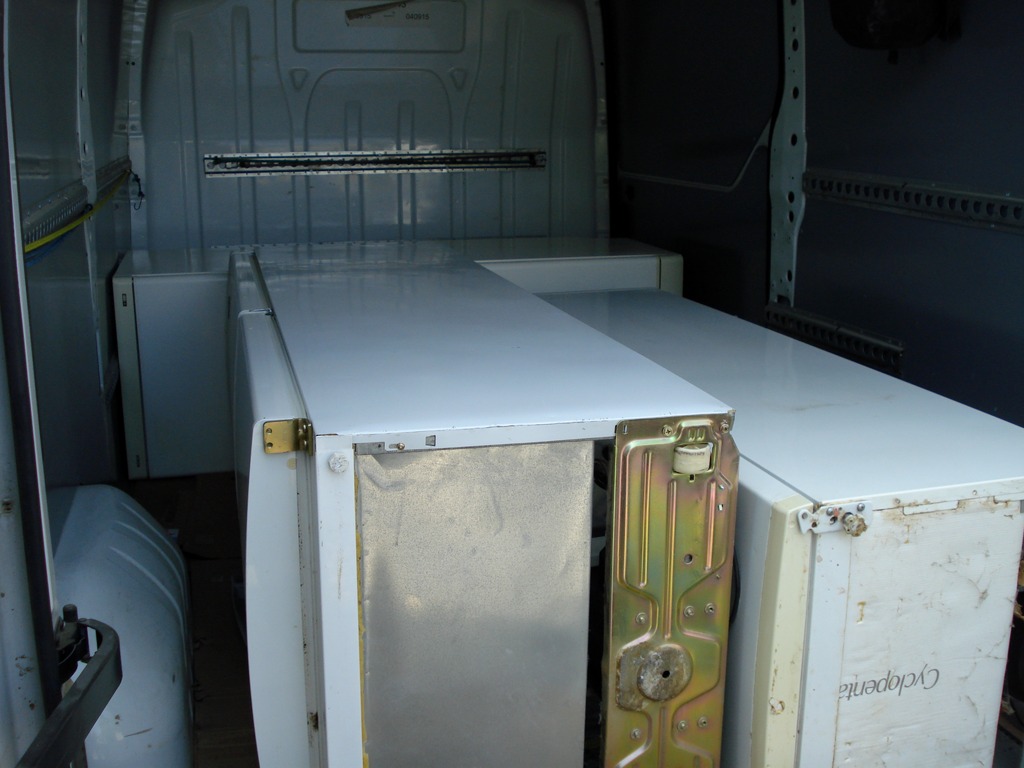 <span class=text14white>   </span>