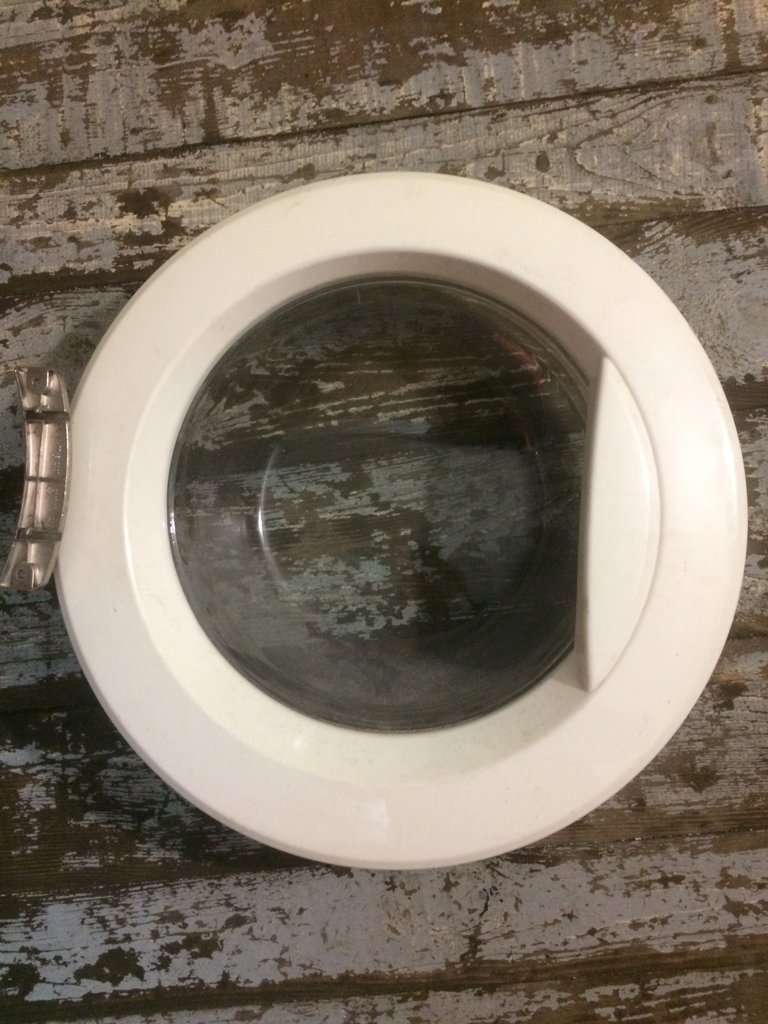 <span class=text14white>  LG</span>